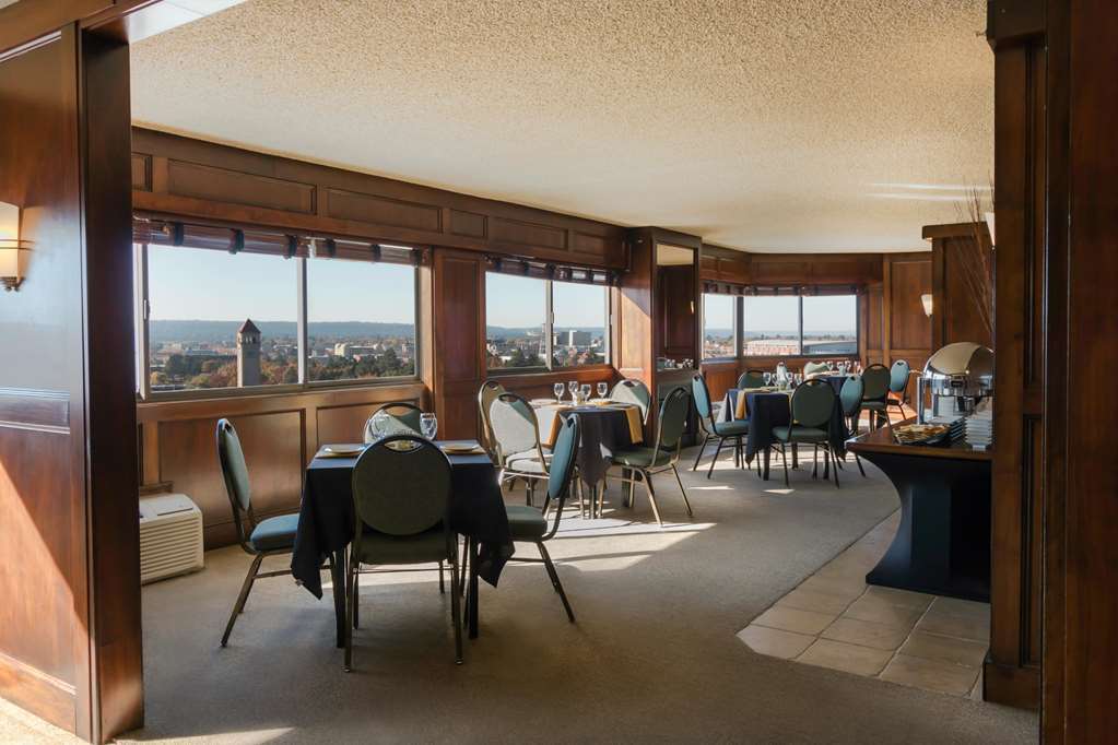 Hotel Doubletree By Hilton Center